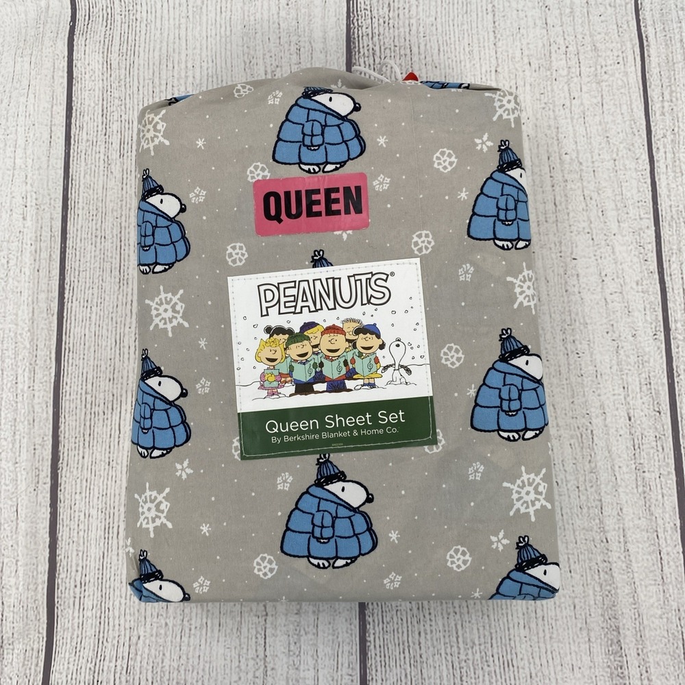 Peanuts Snoopy Sheet Set QUEEN Gray Blue Puffer Jacket Winter Snow Berkshire